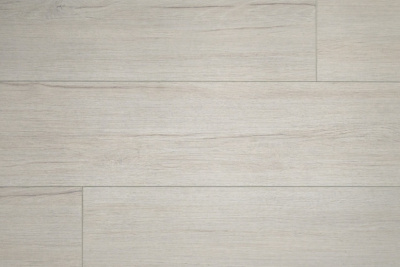 Замковый ламинат 100% натуральный, состоит из осины и березы 50/50, толщина 8 мм., водостойкий (72 часа защиты от воды), 34 класс износостойкости/AC6, ударопрочный. Структура D глубокие поры